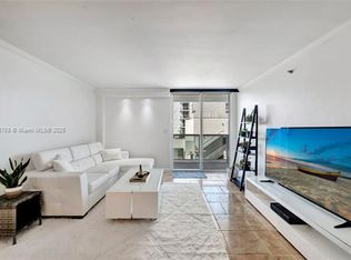 2401 Collins Ave #CU-1411, Miami Beach, FL 33140