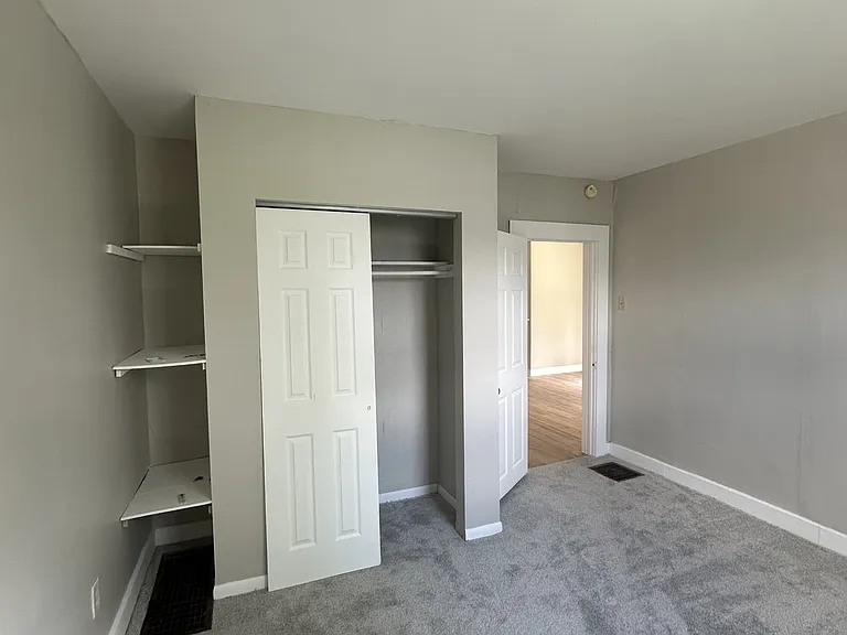 1820 Pearl St — Photo 6