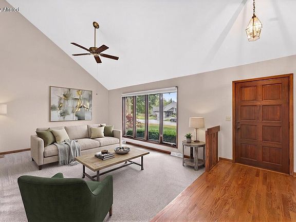 5th image of 6028 Quaker Hill ROAD