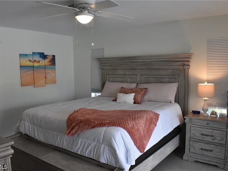 4135 Coronado Pkwy — Photo 14