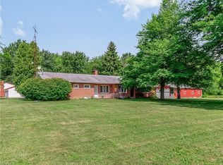 79 Hartzell Rd, North Benton, OH 44449