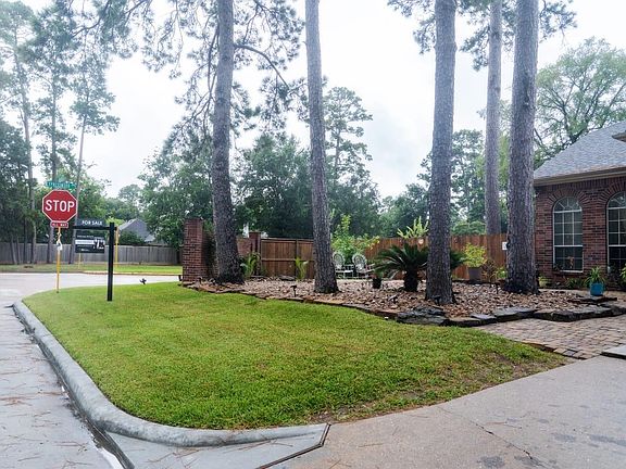 2nd image of 18903 Candlecreek Dr