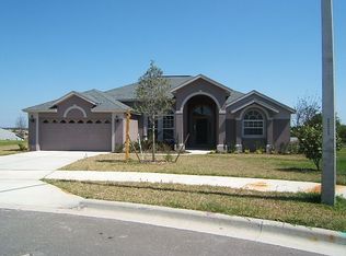 2494 Holly Berry Cir, Clermont, FL 34711