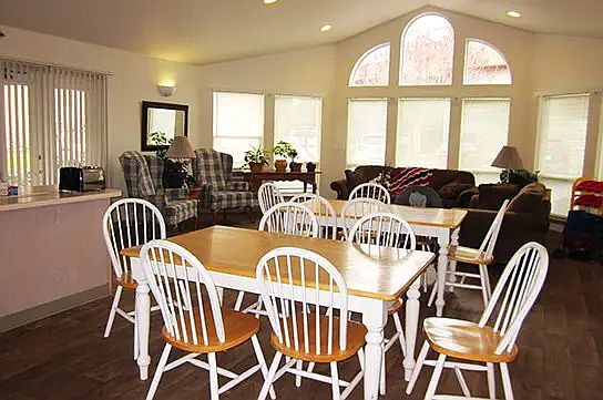 4th image of 955 Sieverkropp Dr #8064
