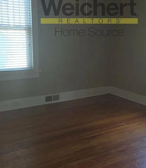 803 W Main St — Photo 13