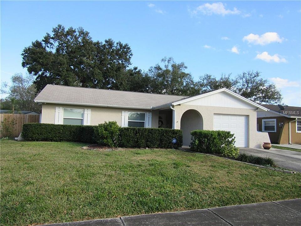 1st image of 14507 Markland Greens Pl