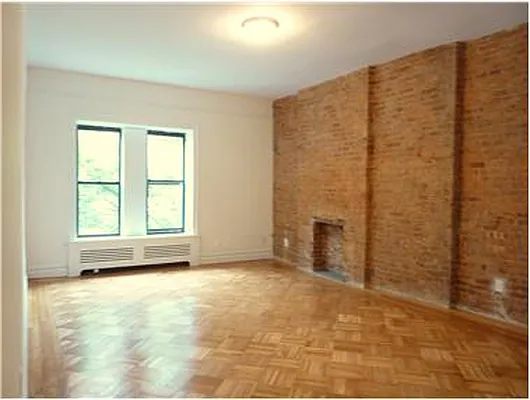 Rented by Douglas Elliman | media 37