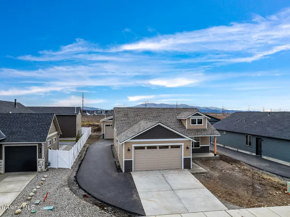 8892 W Swather Ave, Rathdrum, ID 83858