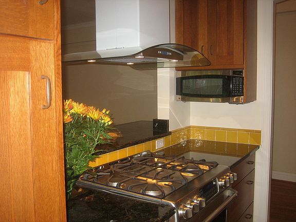 Kitchen--stove side