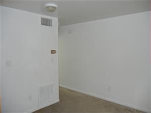 1st image of 806 Lasalle Ave APT 2