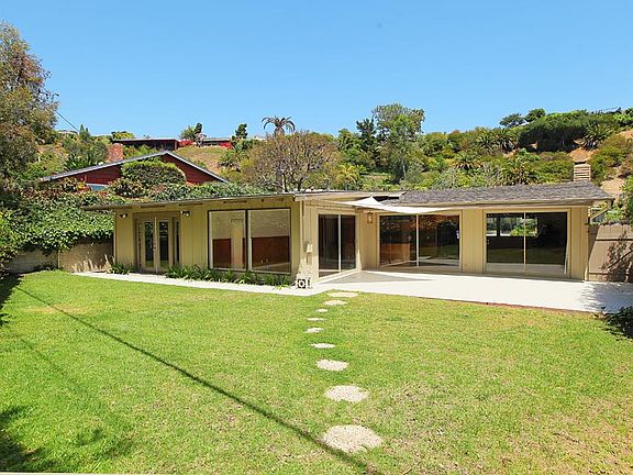 Family Room, kitchen, & yard