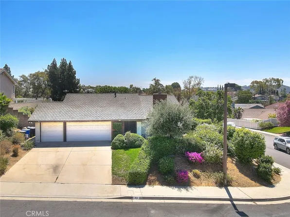 46 Stagecoach Dr, Pomona, CA 91766