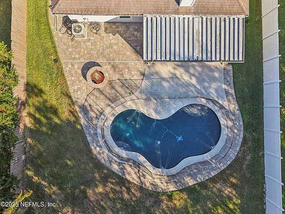 2nd image of 1806 DARTMOUTH Drive