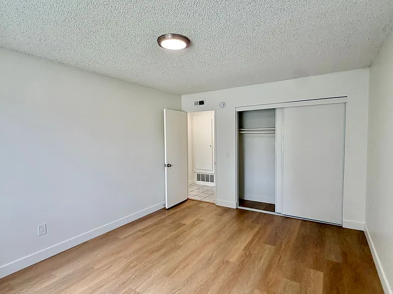 Cypress Apartments — Photo 26