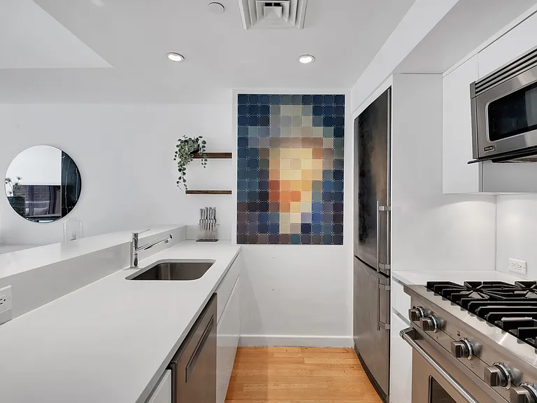 14 W 14th St #7C — Photo 5