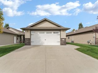 24 S Wheatland Dr SE, Medicine Hat, AB T1B 0M8
