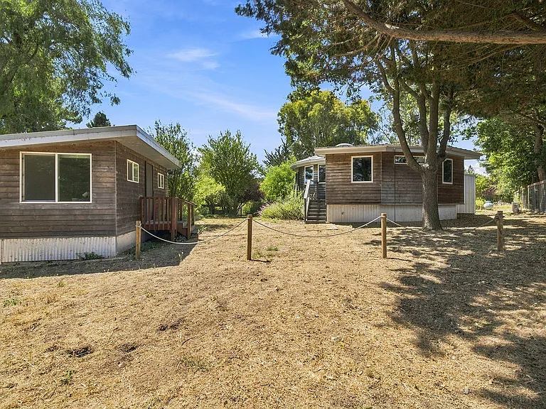 145 Lone Oak Ln — Photo 5