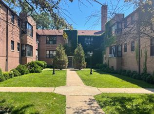 7369 N Winchester Ave APT 2E, Chicago, IL 60626