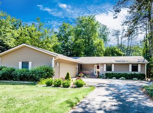 3135 Ravine Dr, Saint Joseph, MI 49085