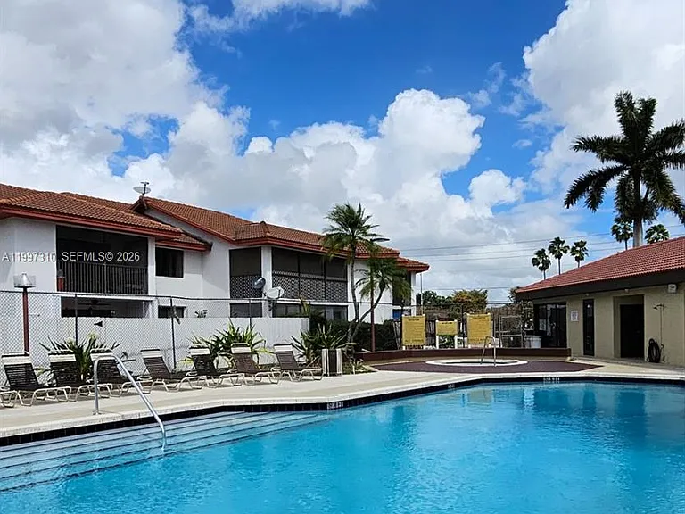 9781 SW 138th Ave #DB1R — Photo 29