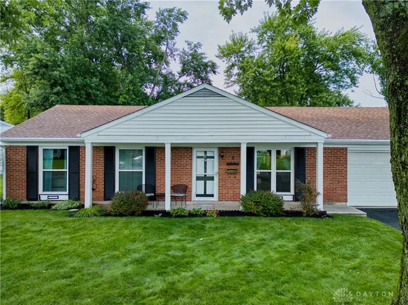 2 Greencliff Dr, Union, OH 45322