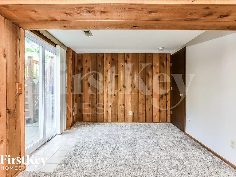 2 Forest Glade Ct — Photo 8