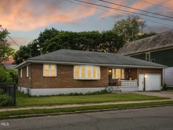 1253 Van Cortland Street, Schenectady, NY 12303