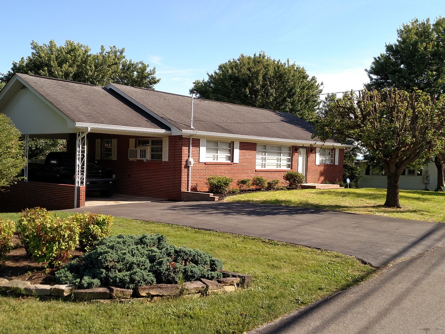 111 W Barton Ridge Rd, Greeneville, TN 37743 Zillow