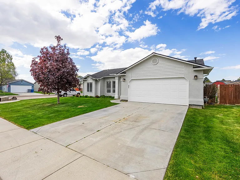 3304 E Sir Patrick Ct — Photo 20