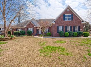 2701 Kentshire Cir SE, Owens Cross Roads, AL 35763