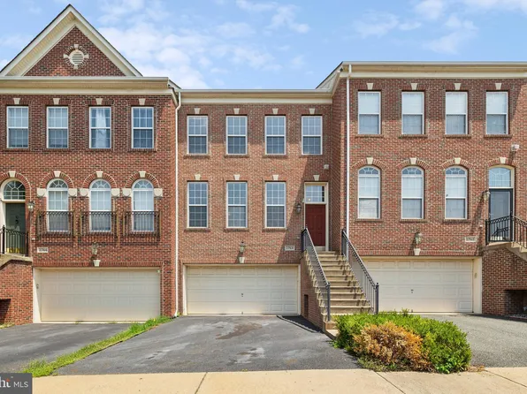 2764 Wakewater Way, Woodbridge, VA 22191