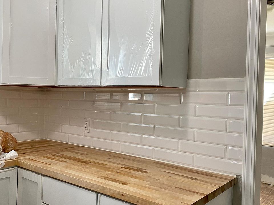 All new kitchen 1. Cabinet hardware will be installed.