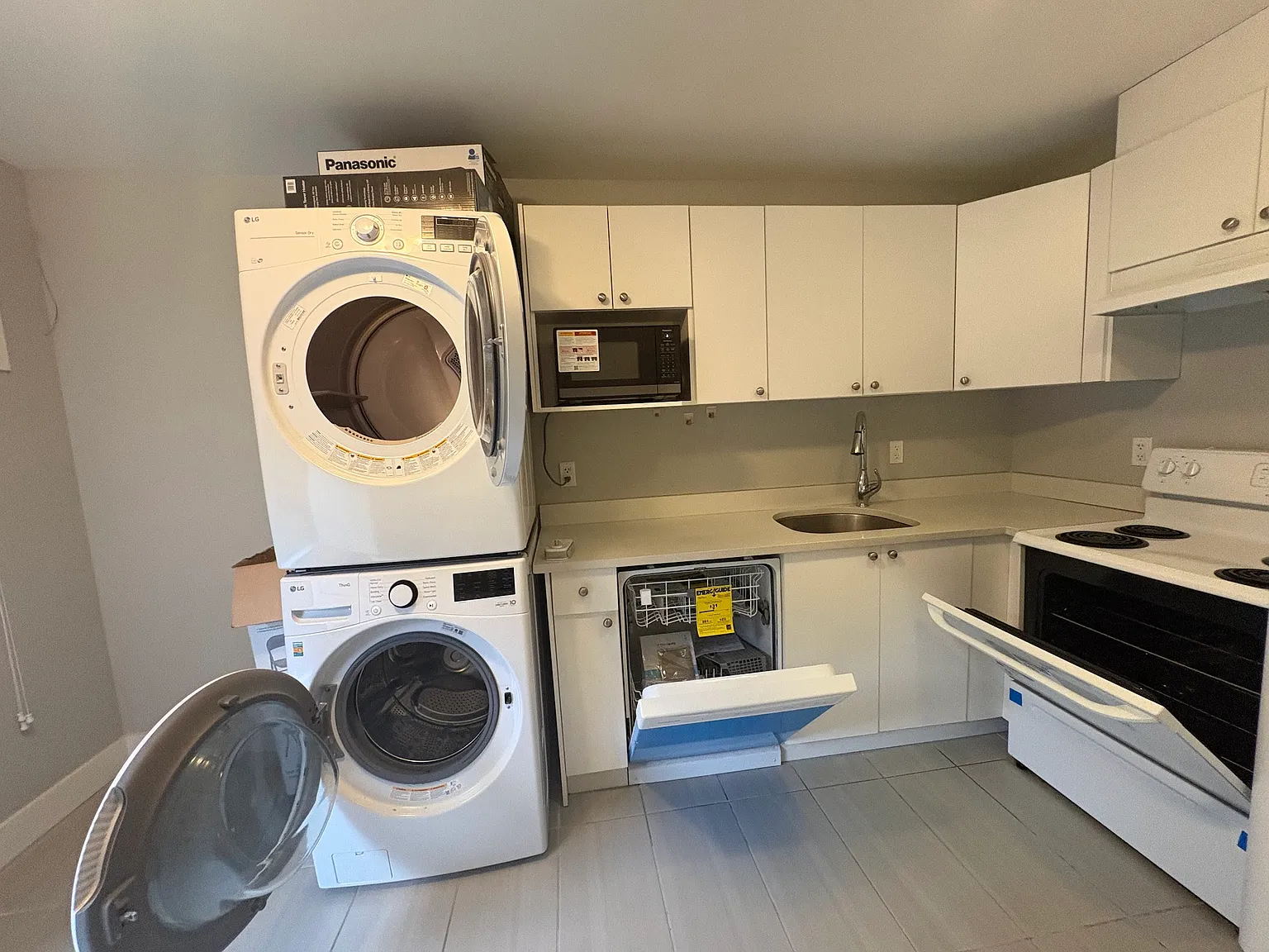 2 bed, 600 sqft, $1,700 — Photo 4