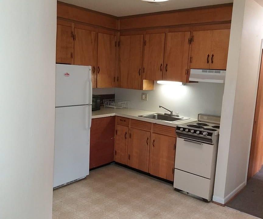 1st image of 301 E Antietam St #1