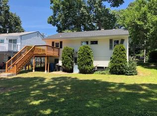 130 Mayfield Ave, Cranston, RI 02920