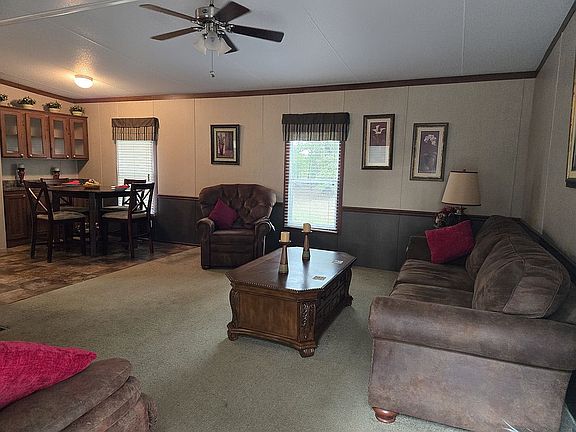 4th image of 245 Twin Vista Dr