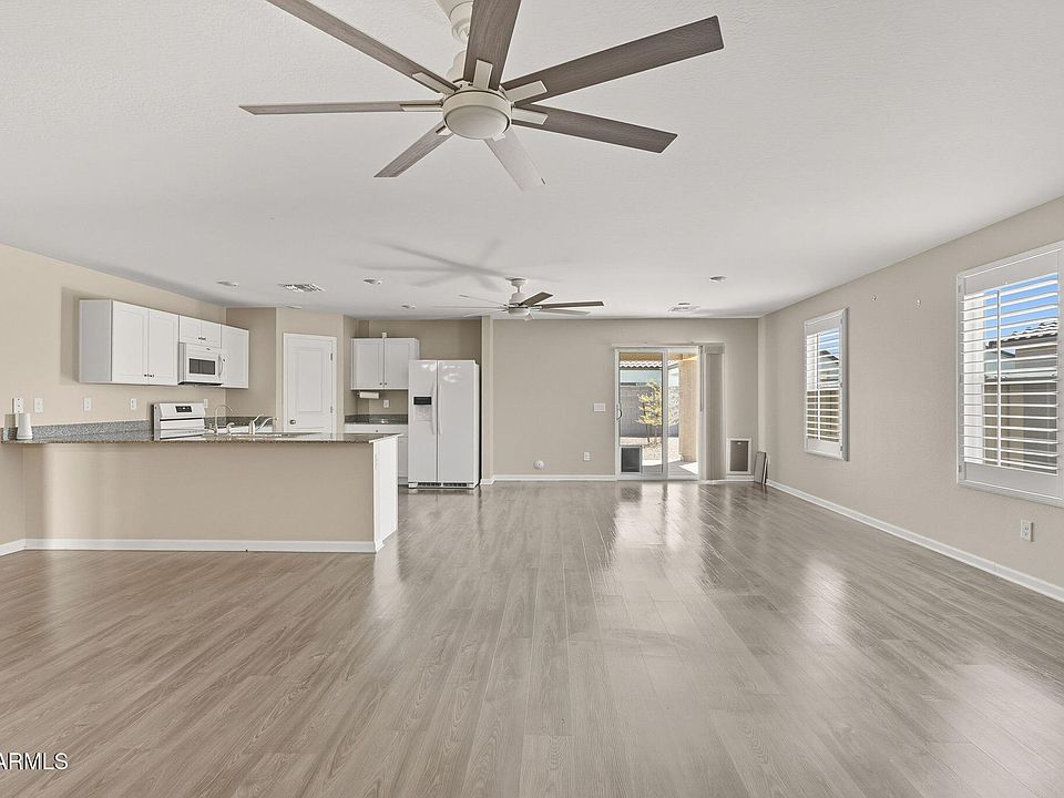 1st image of 1621 W Laguna Drive