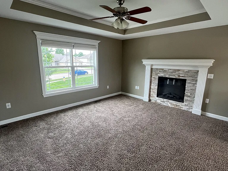 455 Ash Ct — Photo 5