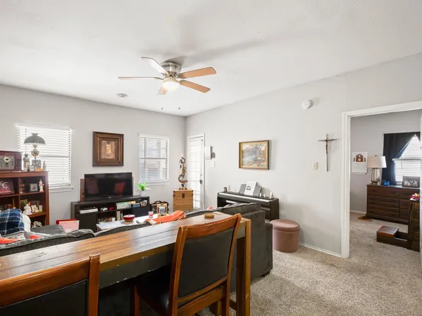 706 W 22nd St APT 206, Austin, TX 78705