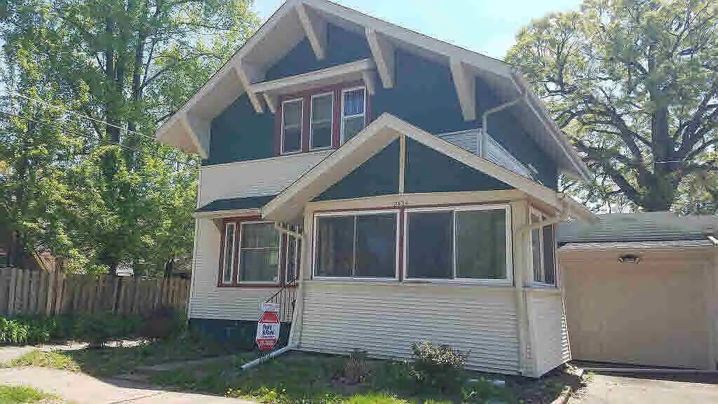 2434 17th Ave photo 1