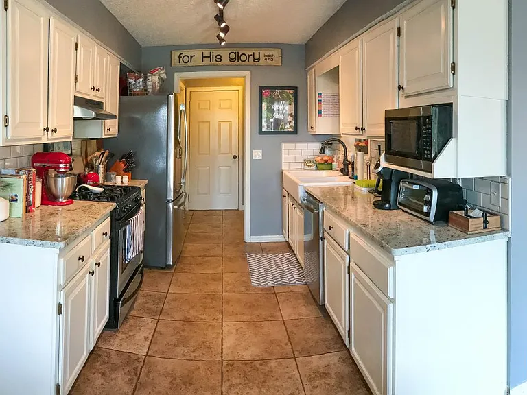 2953 Carley Pl — Photo 5