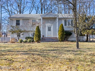52 Yorke Court, Freehold, NJ, 07728