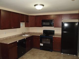 34 Walker St, West Warwick, RI 02893