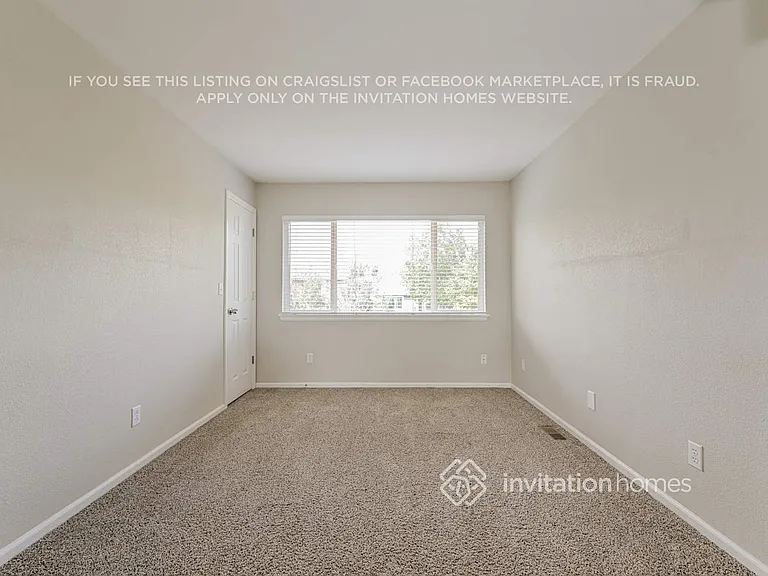 10169 Fawnbrook Ln — Photo 12