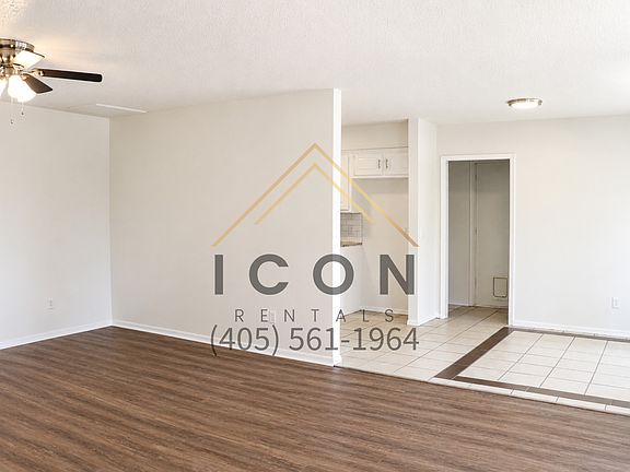 5th image of 515 N Robin Way