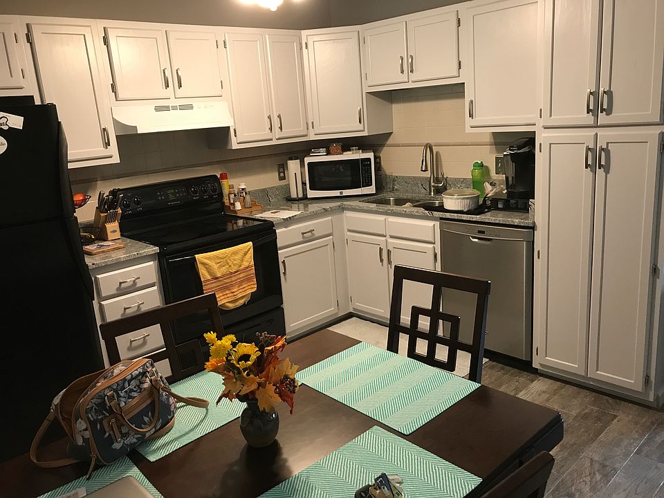 updated kitchen with granite