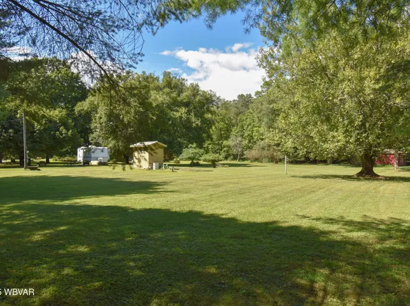 570 Ramsey Dr, Jersey Shore, PA 17740