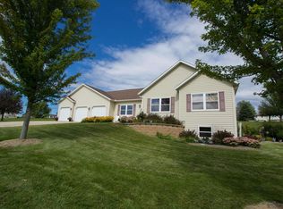 2412 Crown Rd, Decorah, IA 52101