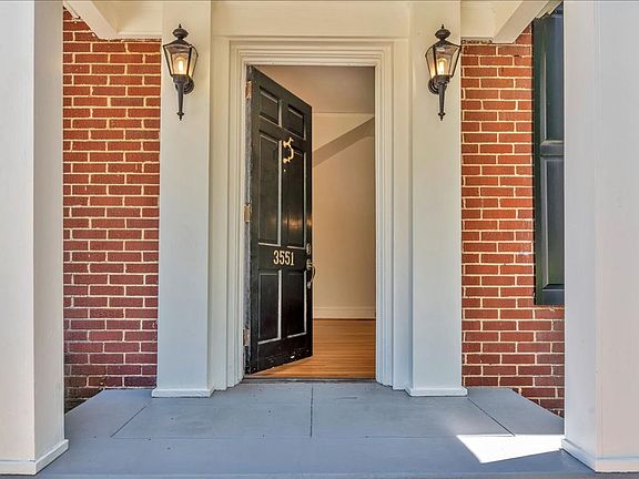 4th image of 3551 Overlook Ave