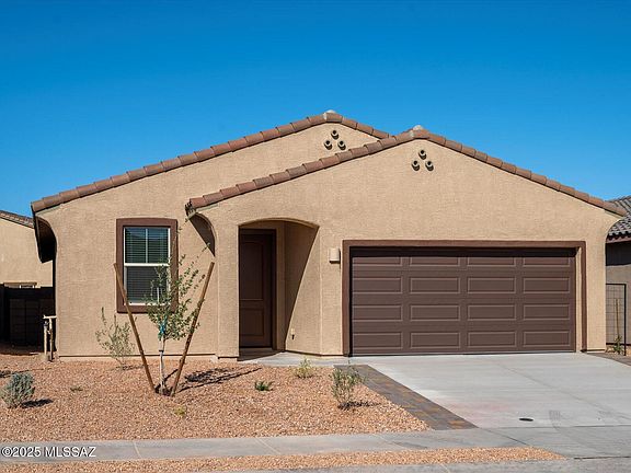 4th image of 8294 S Clara Roberts Way